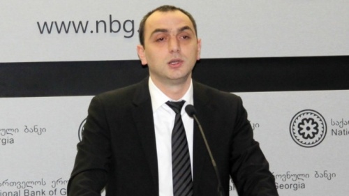 ქადაგიძე: სწორი ეკონომიკური პოლიტიკით ლარის გამყარება შესაძლებელია