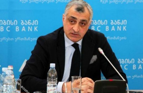 ხაზარაძე: არც ანაკლიას ვეფარებით და არც ბანკს, ჩვენი პატიოსნება არის თქვენ წინ ხაზარაძე: არც ანაკლიას ვეფარებით და არც ბანკს, ჩვენი პატიოსნება არის თქვენ წინ