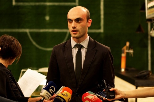 თორნიკე ნიკოლაიშვილი ნატახტარს ტოვებს და კარიერას საქართველოს ბანკში აგრძელებს