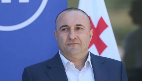 საკონსტიტუციო ცვლილებებზე კახა ოქრიაშვილი განცხადებას ავრცელებს 