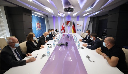 გერმანია კომუნალური ინფრასტრუქტურის მოწყობაში 130 მლნ-ით გვეხმარება