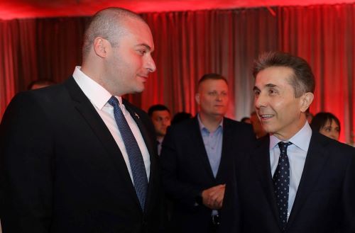 პრემიერი: ახალი სისხლი ხშირად საჭიროა, რაზეც მთელი გუნდი ვთანხმდებით