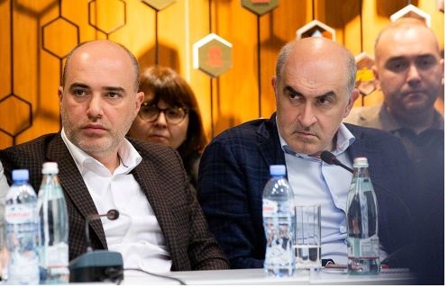 ბანკები სავალუტო ბაზარზე აქტივობის მიხედვით /რეიტინგი/