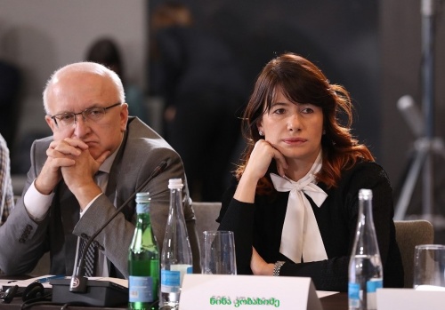 სადაზღვევოები გახარიას ჰო-ს ელიან, არაც პასუხია, მაგრამ მიუღებელი 