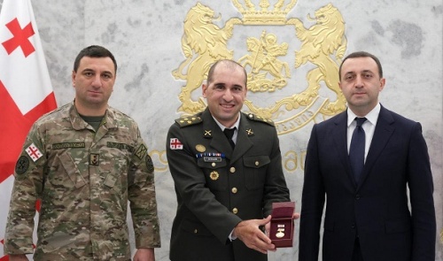 ივერი ბუაძე  მხედრული მამაცობისთვის დაჯილდოვდა 