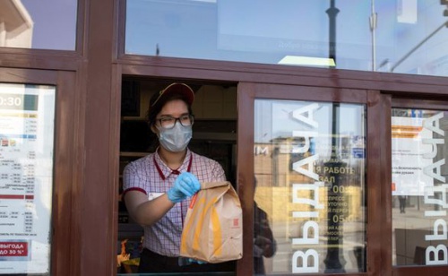 McDonald's-ის მემკვიდრე „გემრიელია – და წერტილი“ სანკტ–პეტერბურგში იხსნება 