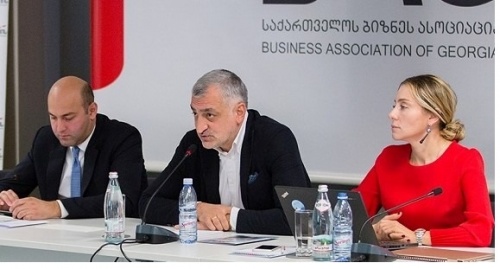 ხაზარაძე: დასრულდეს ქართული ოცნების მხრიდან საპატრიარქოს დიკრედიტაციის მცდელობა