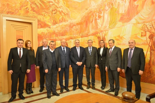 ირაკლი კოვზანაძე სომხეთის რესპუბლიკის ეროვნული ასამბლეის წევრებს შეხვდა ირაკლი კოვზანაძე სომხეთის რესპუბლიკის ეროვნული ასამბლეის წევრებს შეხვდა