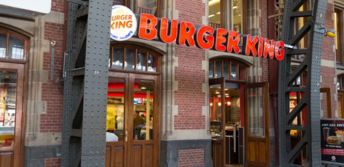 Burger King-ი რუსეთში პარტნიორი მაღაზიების დახურვაზე უარს ამბობს