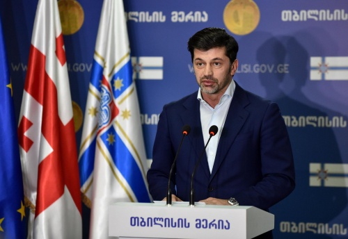 კალაძე სვეტის მენაშენეებს: რაც ჩვენ პრეროგატივაში შედის, მერია გვერდში დაგიდგებათ