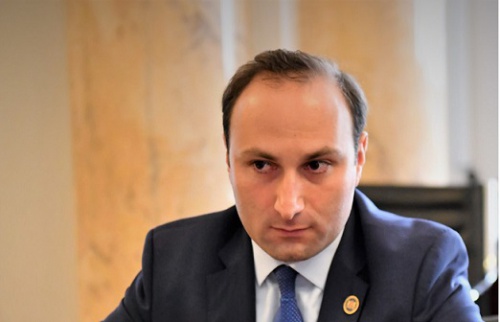 ოხანაშვილს არავისი ესმის