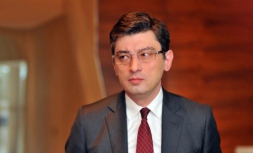 უნდა აიკრძალოს თუ არა უცხოელებზე  მიწის გასხვისება, ეკონომიკის მინისტრს ცალსახა პასუხი არ აქვს