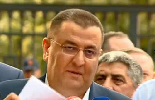 საქმე დასრულდება ბადრის და მამუკასთვის კომპენსაციის გადახდით, - ზვიად კორძაძე საქმე დასრულდება ბადრის და მამუკასთვის კომპენსაციის გადახდით, - ზვიად კორძაძე