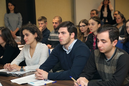 ფინანსთა სამინისტროს აკადემიაში დაიწყო სასწავლო კურსი - ფინანსების მართვის პრინციპები კერძო კომპანიებში 