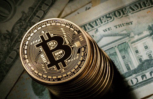 Bitcoin-ი  9 400 დოლარად ივაჭრება  