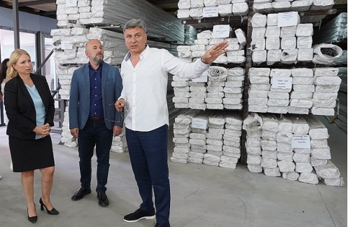 მინისტრმა ქუთაისში �ალუტექ ჯორჯიას“ საწარმო გახსნა