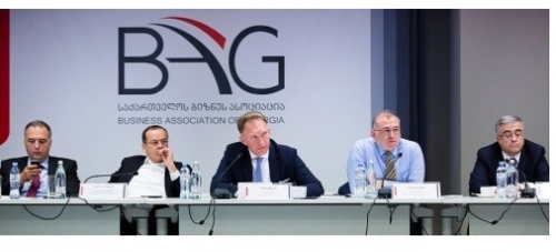 ბიზნესი ჯოხს ეროვნულ ბანკზე ტეხს