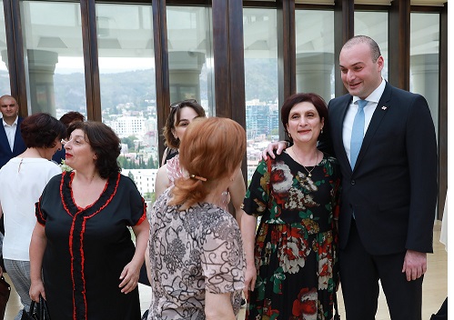 პრემიერის წლიური შემოსავალი ₾62 400-ია 