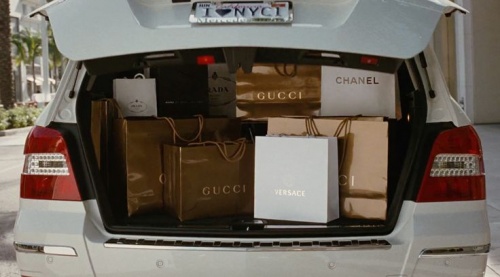 PRADA, GUCCI, CHANEL - ორბი ჯგუფს ბათუმში პრემიუმ კლასის ბრენდები შემოჰყავს