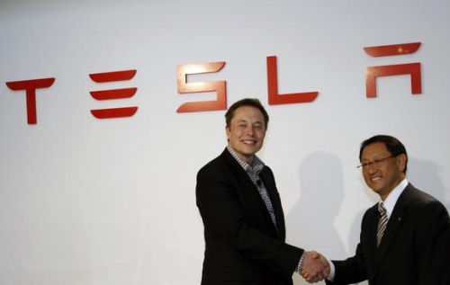 Toyota-მ Tesla-სთან თანამშრომლობა გაწყვიტა 