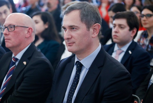 ბანკები და მისოები მისაკუთრებული ქონებით ბანკები და მისოები მისაკუთრებული ქონებით