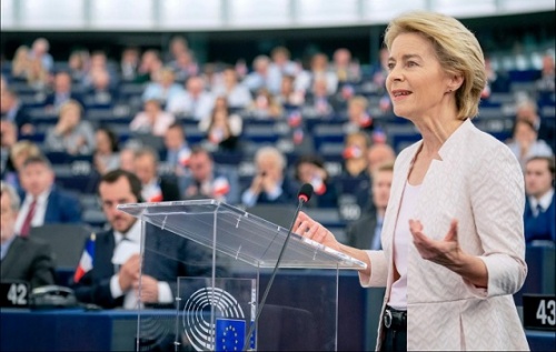დროა Brexit–ი უკან მოვიტოვოთ -ურსულა 