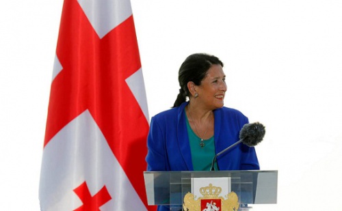 პრეზიდენტი დავოსის ფორუმზე მიიწვიეს 