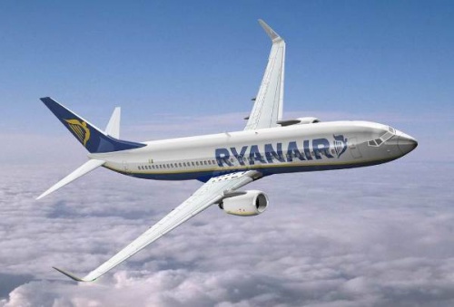 Ryanair-ი ქუთაისიდან ფრენების დაწყებას განიხილავს 