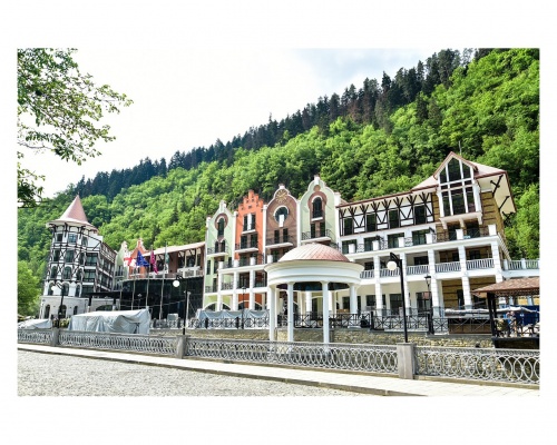 ბორჯომის Crowne Plaza სტუმრებს 23 დეკემბრიდან მიიღებს