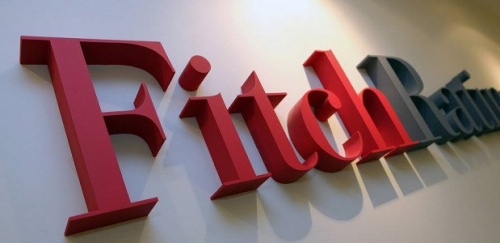  Fitch-ი სებ-ის პროაქტიულობას ელის, გაუფასურებული ლარის წნეხის შესაკავებლად 