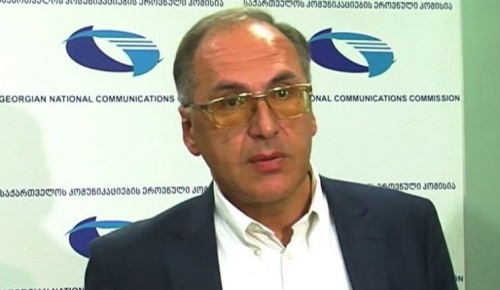 ვახტანგ აბაშიძე კომუნიკაციების კომისიის ხელმძღვანელის პოსტს  ტოვებს 