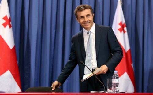 ბიძინა ივანიშვილი დაბრუნების მიზეზებს ასახელებს 