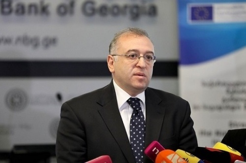 სებ-ი ვალუტის გაყიდვას H1/2021-შიც განაგრძობს 