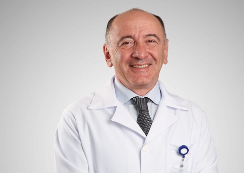 წარმატებული ქართველი ექიმი: არასოდეს დაკმაყოფილდეთ მინიმუმით, შანსი ხელიდან არ გაუშვათ...