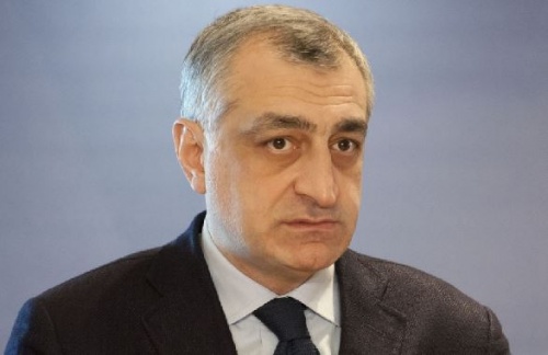 ეს იყო წარმოუდგენელი შეხვედრა, რომელსაც ვნანობ - ხაზარაძე დახურულ შეხვედრაზე აცხადებს