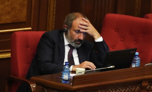 ფაშინიანი: სომხეთმა 49 ჯარისკაცი დაკარგა, ერევანი ბაქოს დერეფანს არ გაუხსნის