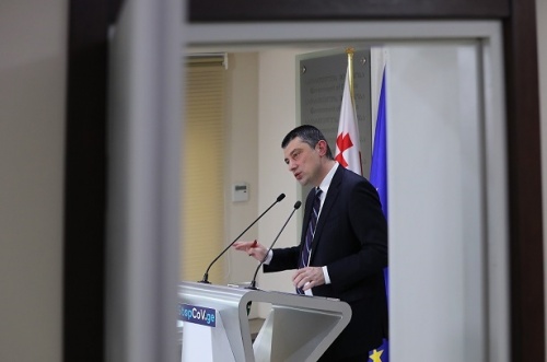 პრემიერმა გამოძიებას პროაქტიურობისკენ მოუწოდა 