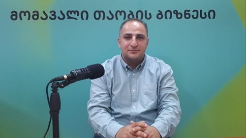 დისტანციური სწავლება განათლების დონეს ასუსტებს - Legal development-ი